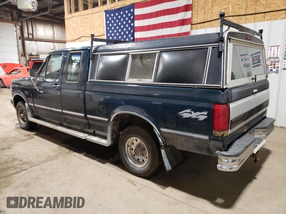 1994 Ford F-150 with VIN 1FTEX14N5RKB15059, listed as a Copart auction lot 71098704 with 165,273 mi miles and Clean Title. Bid and sale history available at carsss.com. Image 2.