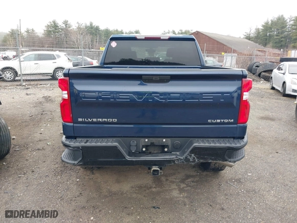 2019 Chevrolet Silverado 1500 Custom Trail Boss with VIN 1GCPYCEH6KZ400716, listed as a IAAI auction lot 41919009 with 57,091 mi miles. Bid and sale history available at carsss.com. Image 16.