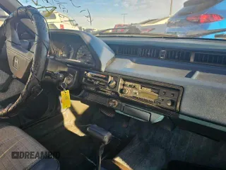 1984 Honda Civic z VIN JHMAH3321ES036981, wystawiony jako Copart lot #82262604 z przebiegiem 122 778 mil mil oraz Tytuł czysty. Historia ofert i sprzedaży dostępna na DreamBid. Obrazek 9.