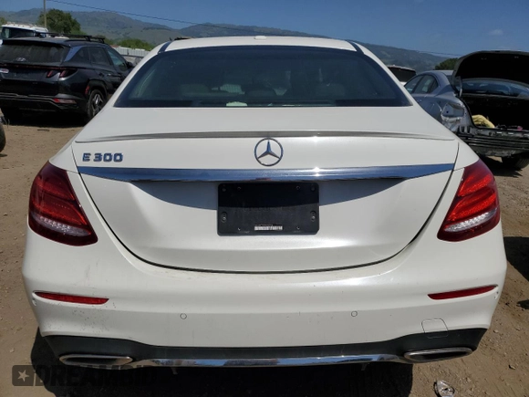 2017 Mercedes-Benz E 300 Luxury with VIN WDDZF4JB7HA253728, listed as a Copart auction lot 54451575 with 47,149 mi miles and Clean Title. Bid and sale history available at DreamBid. Image 6.