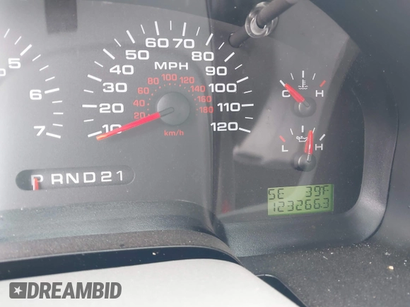 2008 Ford F-150 XLT with VIN 1FTPW14V18FC09362, listed as a IAAI auction lot 41735041 with 123,266 mi miles. Bid and sale history available at carsss.com. Image 15.