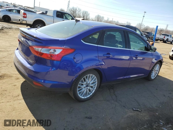 2014 Ford Focus Titanium with VIN 1FADP3J25EL304595, listed as a Copart auction lot 49573805 with 82,233 mi miles and Clean Title. Bid and sale history available at carsss.com. Image 3.