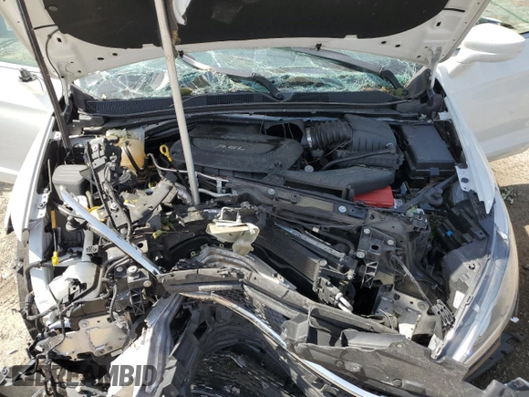 2018 Chrysler Pacifica Touring Plus with VIN 2C4RC1FGXJR279313, listed as a Copart auction lot 57181415 with Not provided miles and Salvage title. Bid and sale history available at DreamBid. Image 12.
