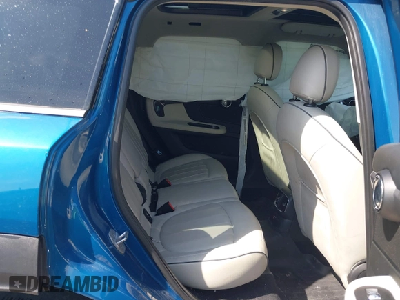 2018 MINI Countryman Cooper S with VIN WMZYT5C30J3E60548, listed as a IAAI auction lot 41890016 with 75,769 mi miles and . Bid and sale history available at DreamBid. Image 8.