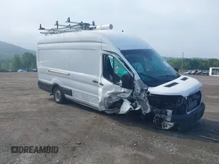 2024 Ford Transit Cargo z VIN 1FTBW3X80RKA42450, wystawiony jako IAAI lot #42317872 z przebiegiem 12 464 mil mil oraz . Historia ofert i sprzedaży dostępna na DreamBid. Obrazek 1.