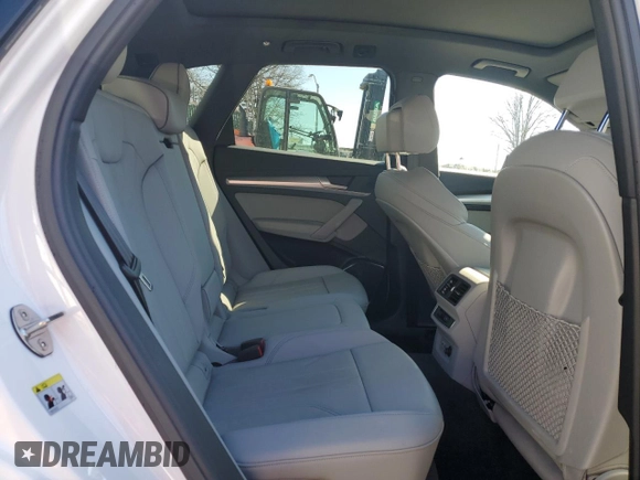 2025 Audi Q5 S line Premium z VIN WA1GAAFY0S2020331, wystawiony jako Copart lot #45718875 z przebiegiem 7314 mil mil oraz Tytuł czysty. Historia ofert i sprzedaży dostępna na DreamBid. Obrazek 11.