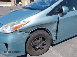2015 Toyota Prius Four с VIN JTDKN3DU5F1997430, выставлен на аукционе IAAI как лот 42421204 с пробегом 149 813 миль миль и . История ставок и продаж доступна на DreamBid. Изображение 6.