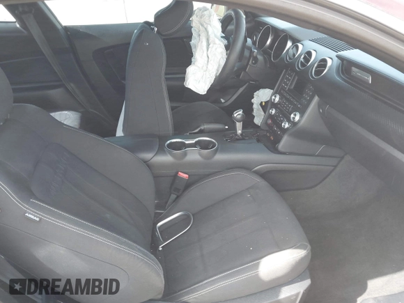 2018 Ford Mustang EcoBoost with VIN 1FA6P8THXJ5185643, listed as a IAAI auction lot 41562837 with 58,397 mi miles and . Bid and sale history available at carsss.com. Image 5.