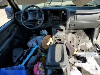 2002 Chevrolet Avalanche with VIN 3GNEC13TX2G132942, listed as a Copart auction lot 73054864 with Not Provided miles and Salvage Title. Bid and sale history available at DreamBid. Image 8.