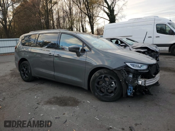 2021 Chrysler Pacifica Hybrid Limited z VIN 2C4RC1S71MR569059, wystawiony jako Copart lot #81278244 z przebiegiem 27 662 mil mil oraz Szkoda całkowita • Salvage title. Historia ofert i sprzedaży dostępna na DreamBid. Obrazek 4.