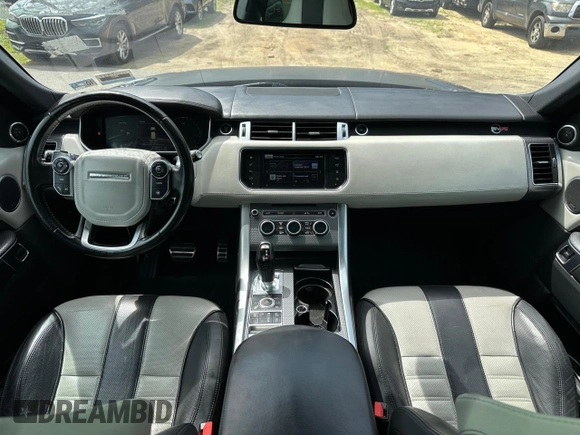 2016 Land Rover Range Rover Sport SVR z VIN SALWZ2EF6GA546565, wystawiony jako Copart lot #63046965 z przebiegiem 70 867 mil mil oraz Czysty tytuł • Clean title. Historia ofert i sprzedaży dostępna na DreamBid. Obrazek 6.