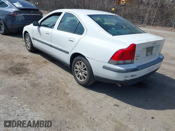2004 Volvo S60 with VIN YV1RS61T642380706, listed as a IAAI auction lot 41945632 with Not provided miles and . Bid and sale history available at DreamBid. Image 3.
