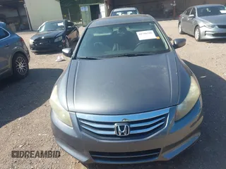 2011 Honda Accord LX z VIN 1HGCP2F36BA022721, wystawiony jako IAAI lot #42706280 z przebiegiem Nie podano mil oraz . Historia ofert i sprzedaży dostępna na DreamBid. Obrazek 6.