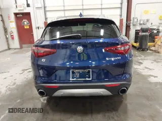 2018 Alfa Romeo Stelvio z VIN ZASFAKAN6J7B74782, wystawiony jako IAAI lot #41939007 z przebiegiem 48 210 mil mil oraz . Historia ofert i sprzedaży dostępna na DreamBid. Obrazek 17.