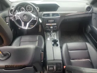 2013 Mercedes-Benz C 300 Sport с VIN WDDGF8AB8DA823681, выставлен на аукционе Copart как лот 56145985 с пробегом 112 949 миль миль и Списание • Salvage title. История ставок и продаж доступна на DreamBid. Изображение 8.