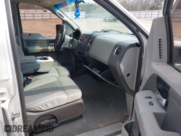 2008 Ford F-150 XL with VIN 1FTRW14W08FA40064, listed as a IAAI auction lot 41809653 with 230,450 mi miles. Bid and sale history available at carsss.com. Image 5.