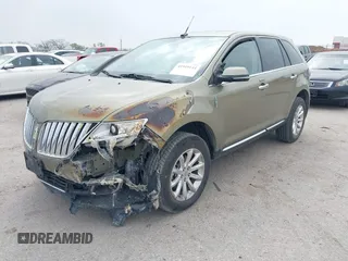 2013 Lincoln MKX with VIN 2LMDJ6JK7DBL14542, listed as a IAAI auction lot 41919144 with 126,714 mi miles. Bid and sale history available at carsss.com. Image 2.