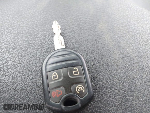 2013 Ford F-150 XL с VIN 1FTFW1EF6DKD24141, выставлен на аукционе IAAI как лот 42032938 с пробегом 135 362 миль миль и . История ставок и продаж доступна на DreamBid. Изображение 11.
