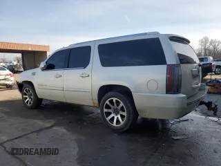 2013 Cadillac Escalade ESV Premium z VIN 1GYS4JEF6DR173775, wystawiony jako Copart lot #46567645 z przebiegiem 248 838 mil mil oraz Szkoda całkowita • Salvage title. Historia ofert i sprzedaży dostępna na DreamBid. Obrazek 2.