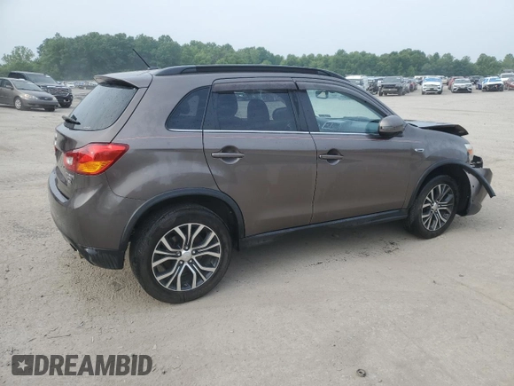 2016 Mitsubishi Outlander SEL z VIN JA4AR4AW5GZ052292, wystawiony jako Copart lot #60345175 z przebiegiem 62 762 mil mil oraz Szkoda całkowita • Salvage title. Historia ofert i sprzedaży dostępna na DreamBid. Obrazek 3.