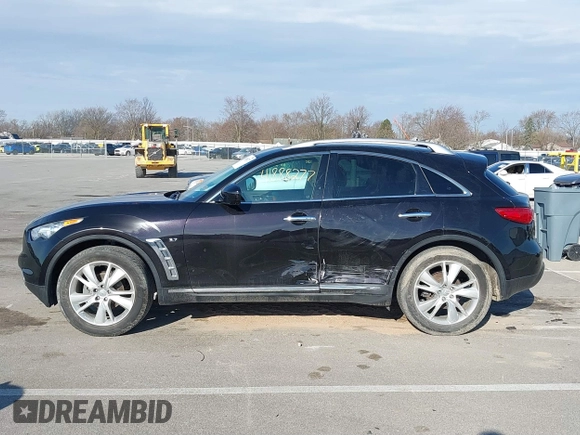 2016 Infiniti QX70 with VIN JN8CS1MW8GM750488, listed as a IAAI auction lot 41888277 with 146,484 mi miles and . Bid and sale history available at DreamBid. Image 14.
