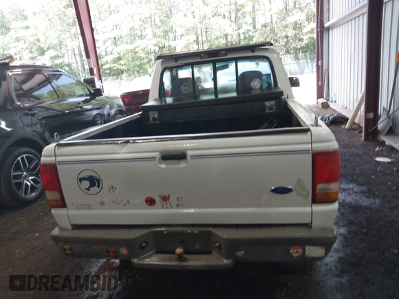 1994 Ford Ranger Splash with VIN 1FTCR10A9RTA84154, listed as a IAAI auction lot 42493706 with 263,754 mi miles and . Bid and sale history available at DreamBid. Image 16.