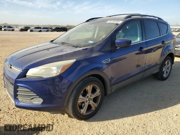 2014 Ford Escape SE with VIN 1FMCU0G91EUA44817, listed as a Copart auction lot 49126595 with 111,581 mi miles and Salvage Title. Bid and sale history available at carsss.com. Image 1.