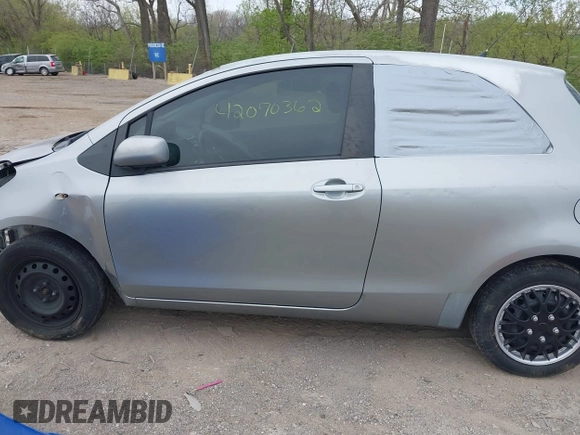 2007 Toyota Yaris с VIN JTDJT923375083749, выставлен на аукционе IAAI как лот 42070362 с пробегом 189 847 миль миль и . История ставок и продаж доступна на DreamBid. Изображение 15.