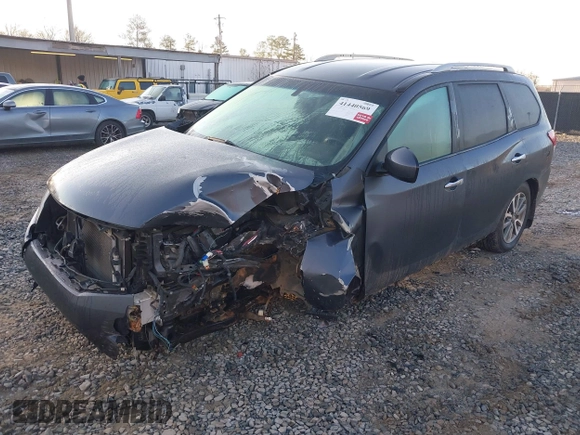 2013 Nissan Pathfinder SV with VIN 5N1AR2MM2DC604670, listed as a IAAI auction lot 41440569 with 160,517 mi miles and . Bid and sale history available at DreamBid. Image 2.