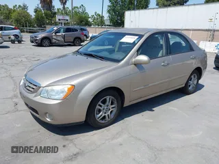 2005 Kia Spectra LX z VIN KNAFE122355118194, wystawiony jako IAAI lot #42454058 z przebiegiem 125 456 mil mil oraz . Historia ofert i sprzedaży dostępna na DreamBid. Obrazek 2.