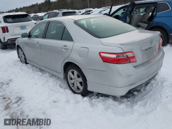 2008 Toyota Camry LE with VIN 4T1BK46K58U561071, listed as a IAAI auction lot 41541980 with 194,379 mi miles. Bid and sale history available at carsss.com. Image 3.