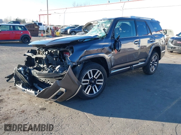 2018 Toyota 4Runner SR5 with VIN JTEBU5JR3J5493244, listed as a IAAI auction lot 41467583 with Not Provided miles. Bid and sale history available at carsss.com. Image 2.