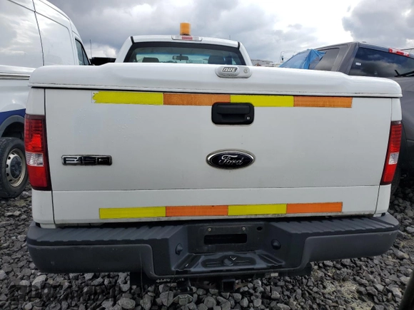 2008 Ford F-150 XL with VIN 1FTRF14W78KE32949, listed as a Copart auction lot 76073474 with 187,893 mi miles and Clean Title. Bid and sale history available at carsss.com. Image 6.