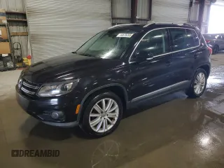2016 Volkswagen Tiguan SEL with VIN WVGAV7AXXGW528299, listed as a Copart auction lot 44676205 with 95,945 mi miles and Salvage Title. Bid and sale history available at DreamBid. Image 1.