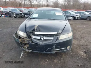 2008 Acura TL with VIN 19UUA66228A031431, listed as a IAAI auction lot 41486451 with 118,922 mi miles. Bid and sale history available at carsss.com. Image 12.