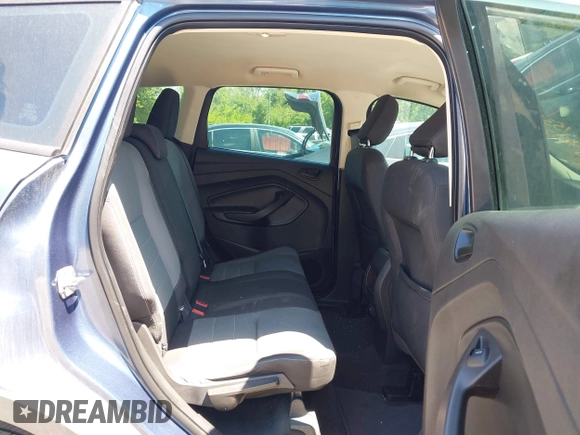 2018 Ford Escape S z VIN 1FMCU0F79JUA63979, wystawiony jako IAAI lot #42184819 z przebiegiem 125 720 mil mil oraz . Historia ofert i sprzedaży dostępna na DreamBid. Obrazek 8.