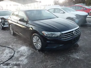 2019 Volkswagen Jetta S with VIN 3VWC57BU7KM032206, listed as a IAAI auction lot 41244006 with 126,478 mi miles. Bid and sale history available at carsss.com. Image 1.