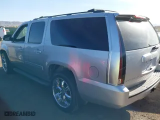 2013 Chevrolet Suburban LT with VIN 1GNSCJE04DR276690, listed as a IAAI auction lot 41725311 with 251,888 mi miles. Bid and sale history available at carsss.com. Image 3.