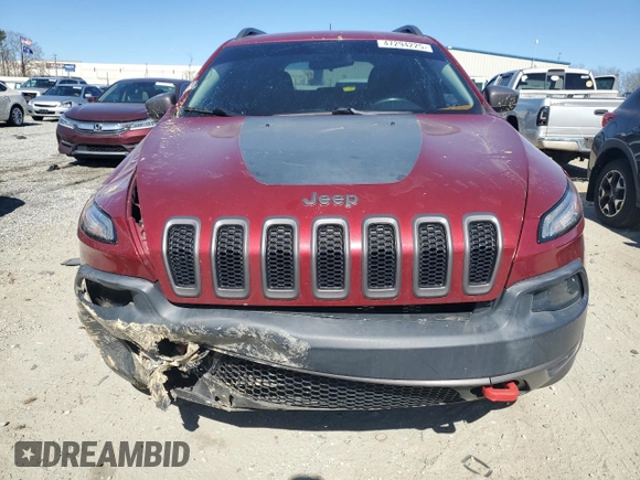 2015 Jeep Cherokee Trailhawk z VIN 1C4PJMBBXFW615145, wystawiony jako Copart lot #47294225 z przebiegiem 99 662 mil mil oraz Szkoda całkowita • Salvage title. Historia ofert i sprzedaży dostępna na DreamBid. Obrazek 5.