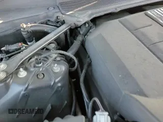 2018 Land Rover Range Rover Sport SVR with VIN SALWZ2SE6JA198429, listed as a Copart auction lot 43245285 with 93,680 mi miles and Clean title. Bid and sale history available at DreamBid. Image 15.