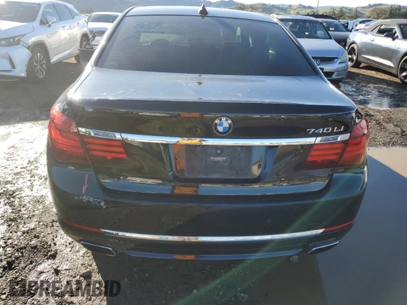 2015 BMW 7 Series 740Li with VIN WBAYE4C55FD947214, listed as a Copart auction lot 87261354 with 393,256 mi miles and Salvage Title. Bid and sale history available at DreamBid. Image 6.