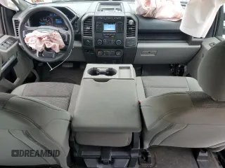 2022 Ford F-250 XL z VIN 1FT7X2B68NEE31039, wystawiony jako Copart lot #61174615 z przebiegiem 126 064 mil mil oraz Szkoda całkowita • Salvage title. Historia ofert i sprzedaży dostępna na DreamBid. Obrazek 8.