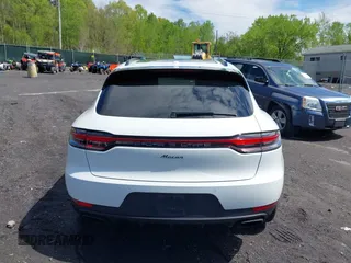 2021 Porsche Macan z VIN WP1AA2A59MLB10281, wystawiony jako IAAI lot #42219768 z przebiegiem 62 975 mil mil oraz . Historia ofert i sprzedaży dostępna na DreamBid. Obrazek 16.