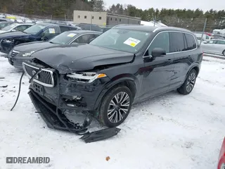 2020 Volvo XC90 Momentum with VIN YV4A22PK2L1618904, listed as a IAAI auction lot 41561566 with 59,940 mi miles. Bid and sale history available at carsss.com. Image 17.