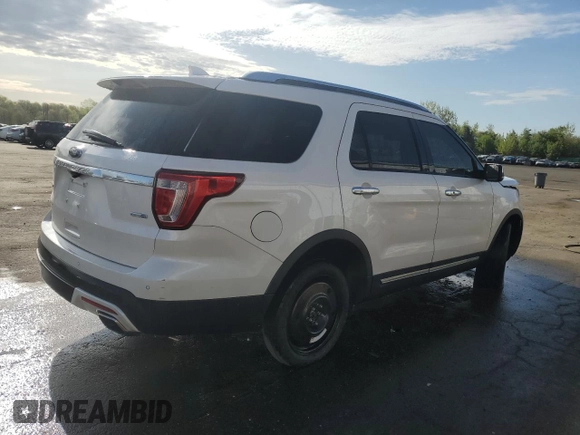 2016 Ford Explorer Platinum with VIN 1FM5K8HT8GGB25290, listed as a Copart auction lot 54882715 with 104,299 mi miles and Salvage Title. Bid and sale history available at DreamBid. Image 3.