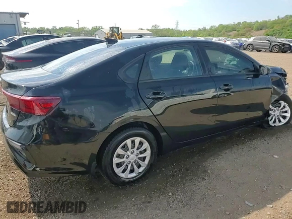 2019 Kia Forte LXS with VIN 3KPF24AD3KE105929, listed as a Copart auction lot 56757015 with 87,158 mi miles and Salvage title. Bid and sale history available at DreamBid. Image 14.