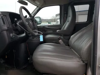 2012 GMC Savana 1LS with VIN 1GKZ7XFG7C1143028, listed as a Copart auction lot 84538914 with 245,772 mi miles and Clean Title. Bid and sale history available at carsss.com. Image 7.