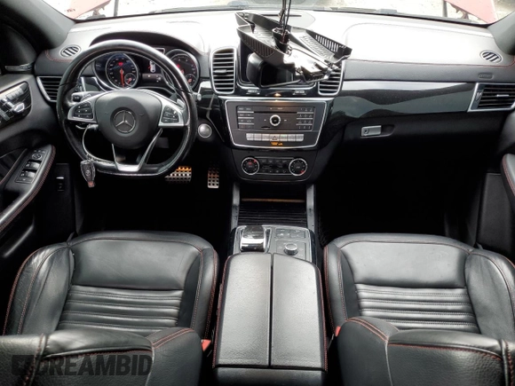 2017 Mercedes-Benz GLE 43 AMG z VIN 4JGED6EB6HA073186, wystawiony jako Copart lot #58568595 z przebiegiem 145 012 mil mil oraz Szkoda całkowita • Salvage title. Historia ofert i sprzedaży dostępna na DreamBid. Obrazek 8.