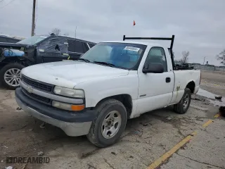 2000 Chevrolet Silverado 1500 with VIN 1GCEC14V2YZ292346, listed as a Copart auction lot 86840604 with 232,084 mi miles and Clean Title. Bid and sale history available at carsss.com. Image 1.