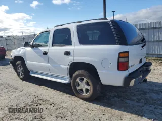 2005 Chevrolet Tahoe LT with VIN 1GNEC13T75J204456, listed as a Copart auction lot 71923524 with 192,705 mi miles and Salvage Title. Bid and sale history available at carsss.com. Image 2.